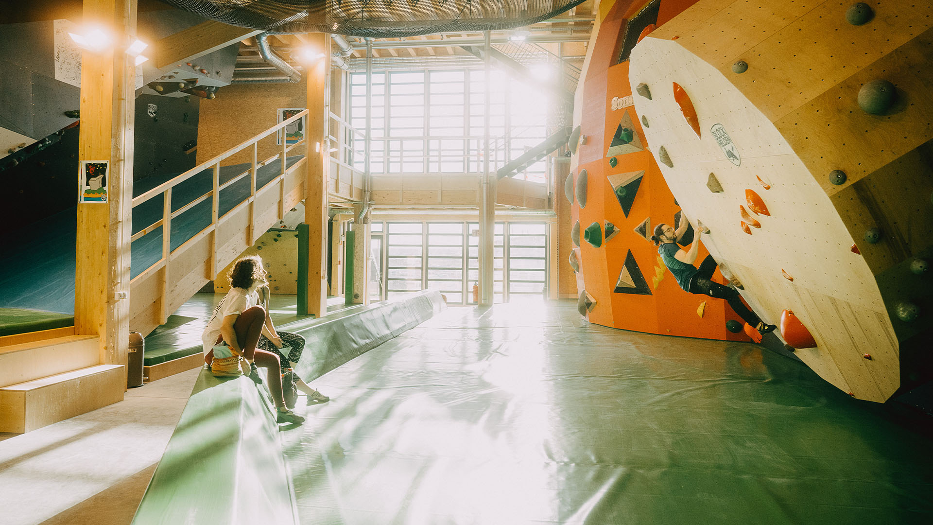 BLOCKHELDEN Willkommen im Stamm der BLOCKHELDEN Bouldern in Erlangen und Bamberg